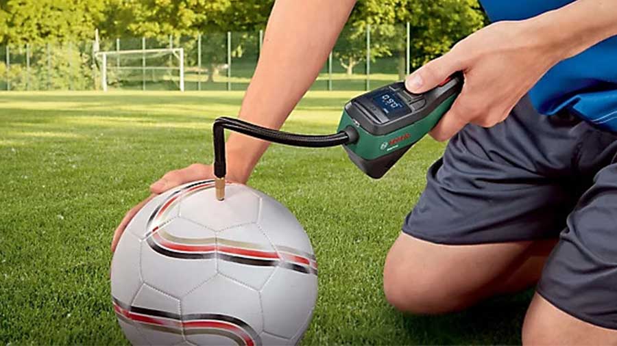 LE MEILLEUR GONFLEUR PNEUMATIQUE SANS FIL - Bosch EasyPump 